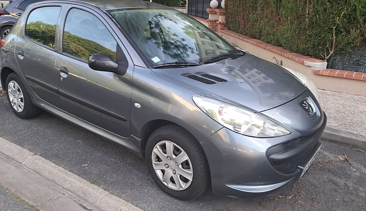 location-PEUGEOT-Torcy-roadstr