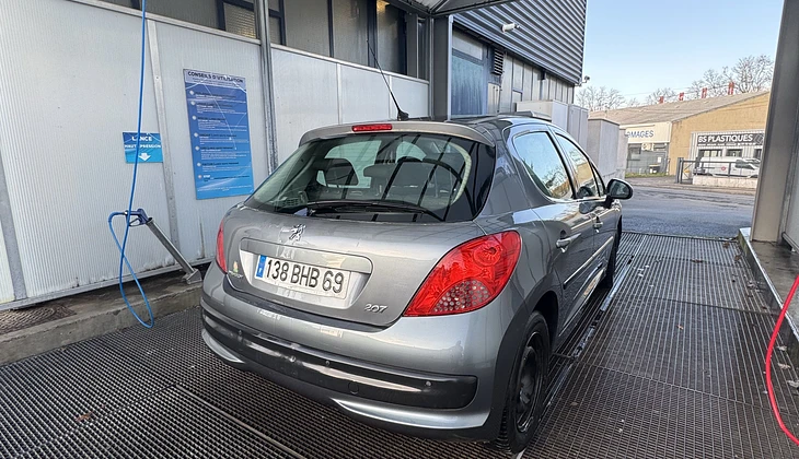 location-PEUGEOT-Saint-Étienne-roadstr