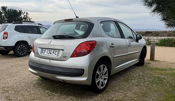 location-PEUGEOT-Ajaccio-roadstr