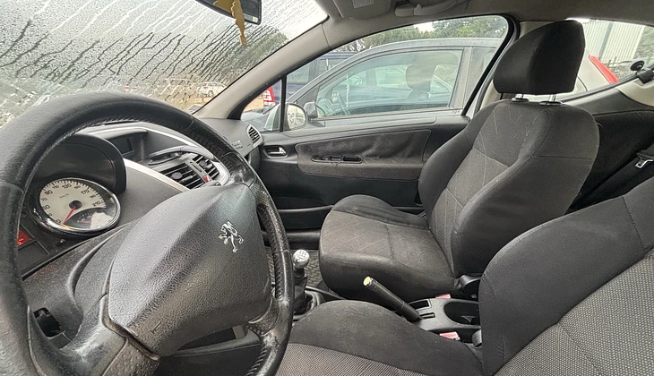 location-PEUGEOT-Ajaccio-roadstr