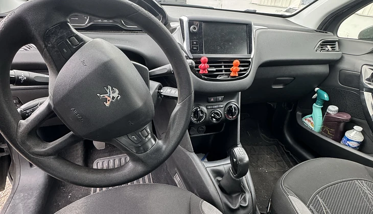 location-PEUGEOT-Saint-Étienne-roadstr