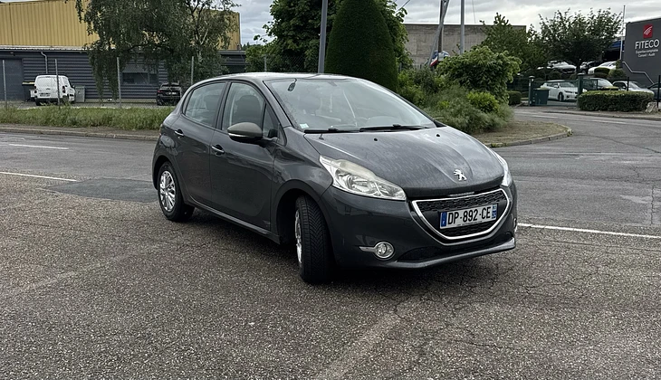 location-PEUGEOT-Saint-Étienne-roadstr