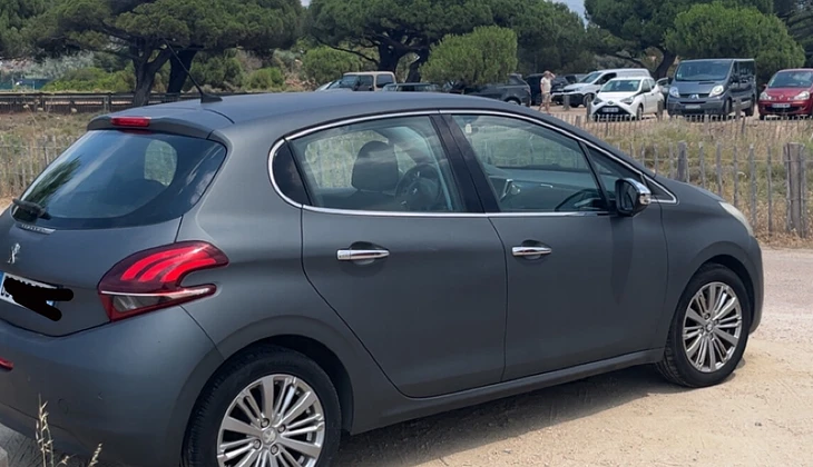 location-PEUGEOT-Ajaccio-roadstr