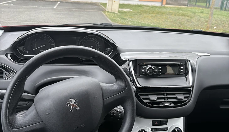 location-PEUGEOT-Bourges-roadstr