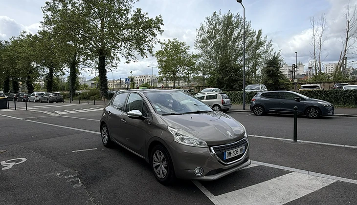 location-PEUGEOT-Fleury-les-Aubrais-roadstr