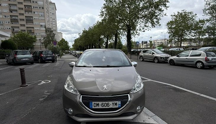 location-PEUGEOT-Fleury-les-Aubrais-roadstr