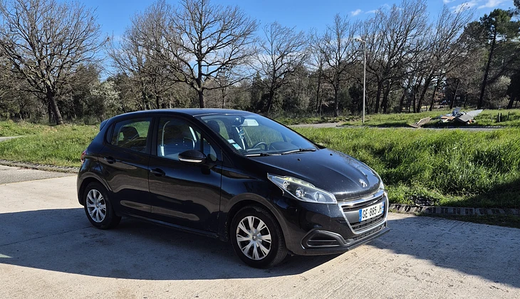 location-PEUGEOT-Garéoult-roadstr