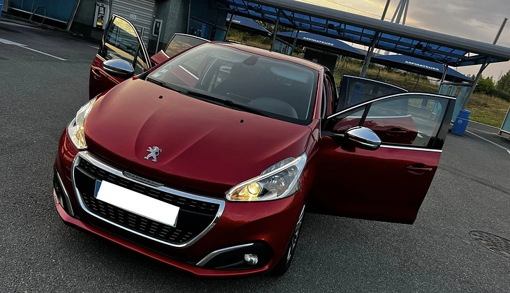 location-PEUGEOT-Paris-roadstr
