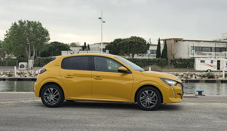location-PEUGEOT-Perpignan-roadstr