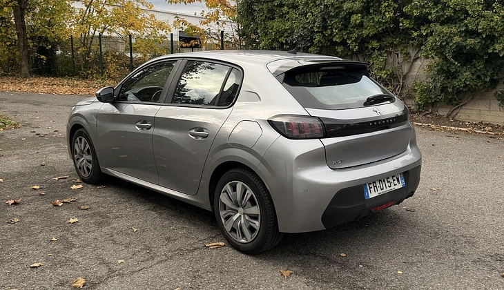 location-PEUGEOT-Saint-Ouen-l'Aumône-roadstr