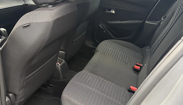 location-PEUGEOT-Saint-Ouen-l'Aumône-roadstr