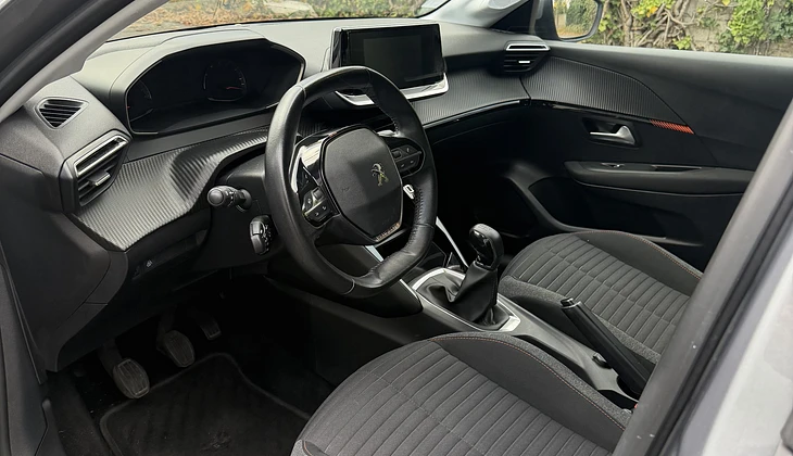 location-PEUGEOT-Saint-Ouen-l'Aumône-roadstr