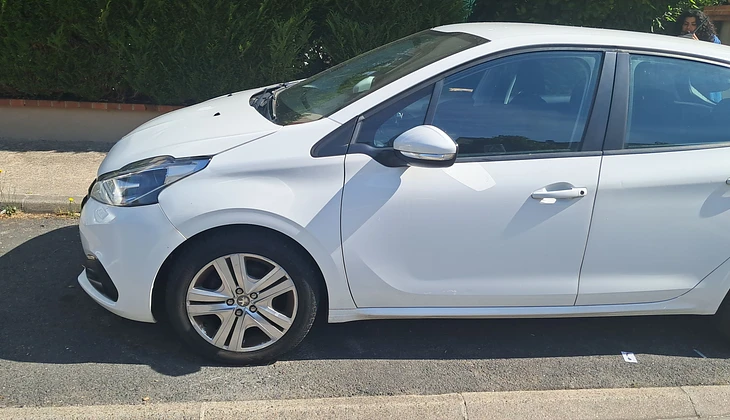 location-PEUGEOT-Torcy-roadstr