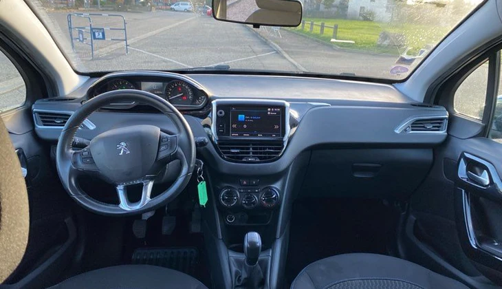 location-PEUGEOT-Villeurbanne-roadstr