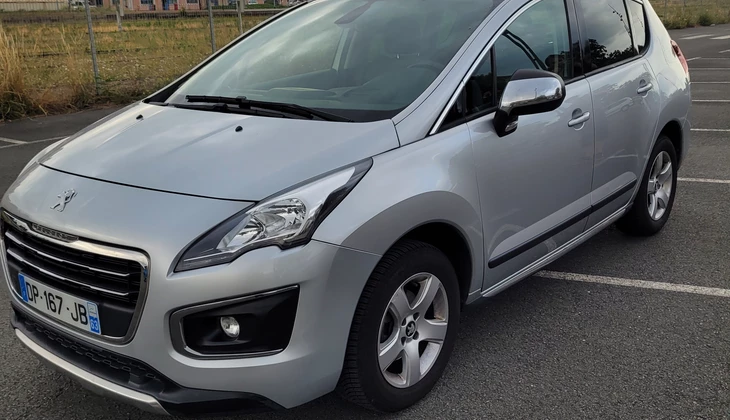 location-PEUGEOT-Roanne-roadstr