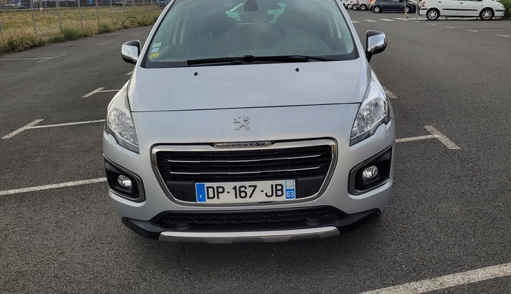 location-PEUGEOT-Roanne-roadstr