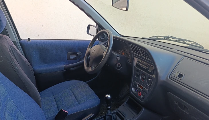 location-PEUGEOT-Lucciana-roadstr