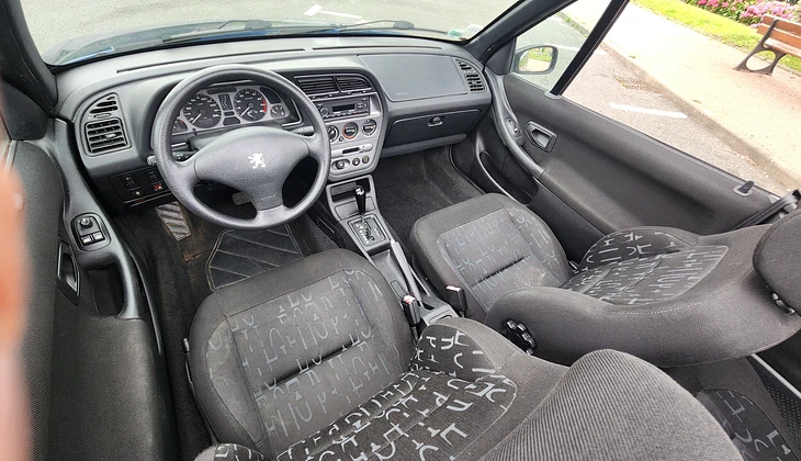 location-PEUGEOT-Perros-Guirec-roadstr