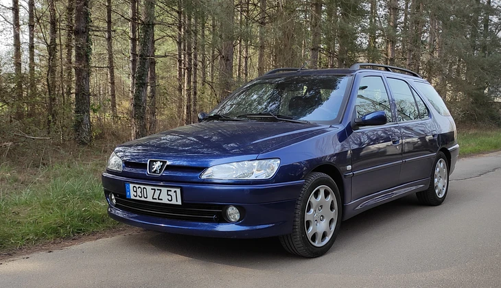location-PEUGEOT-Fleury-les-Aubrais-roadstr