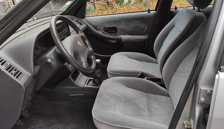 location-PEUGEOT-Fleury-les-Aubrais-roadstr