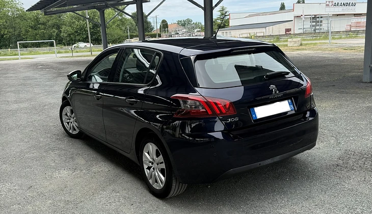 location-PEUGEOT-Bordeaux-roadstr
