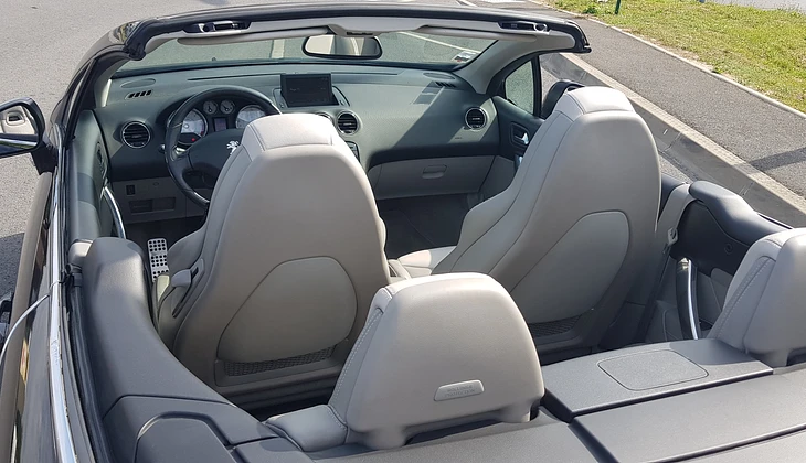 location-PEUGEOT-Roissy-en-Brie-roadstr