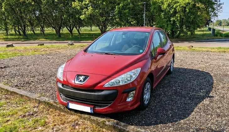 location-PEUGEOT-Grenoble-roadstr