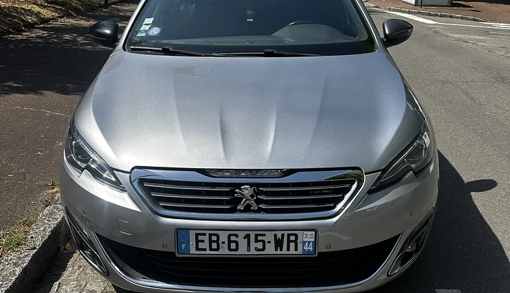 location-PEUGEOT-Saint-Herblain-roadstr