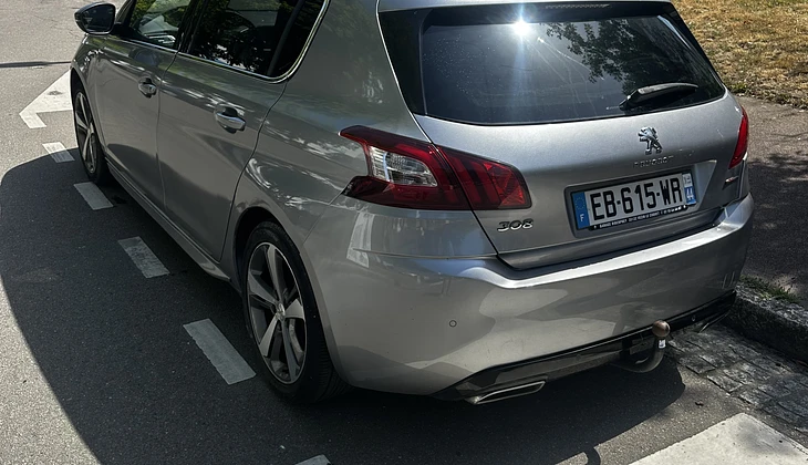 location-PEUGEOT-Saint-Herblain-roadstr