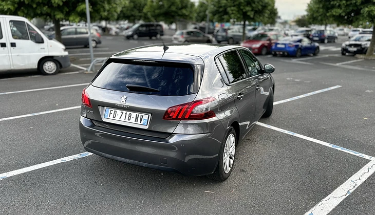 location-PEUGEOT-Paris-roadstr