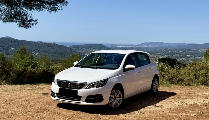 location-PEUGEOT-Toulon-roadstr