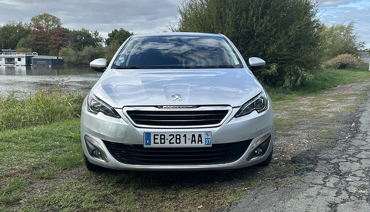 location-PEUGEOT-Tours-roadstr
