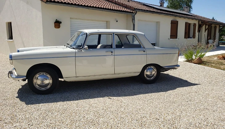 location-PEUGEOT-Chauvigny-roadstr