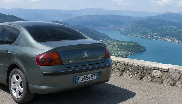 location-PEUGEOT-Annecy-roadstr