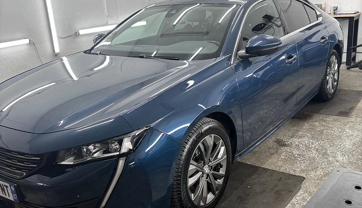 location-PEUGEOT-Lyon-roadstr