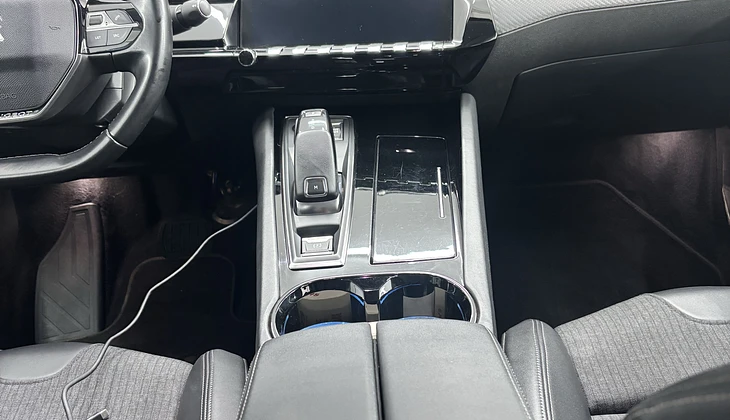 location-PEUGEOT-Lyon-roadstr