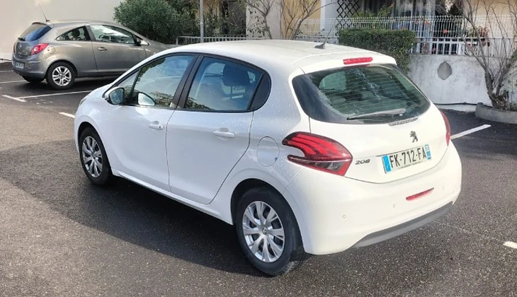 location-PEUGEOT-Montpellier-roadstr
