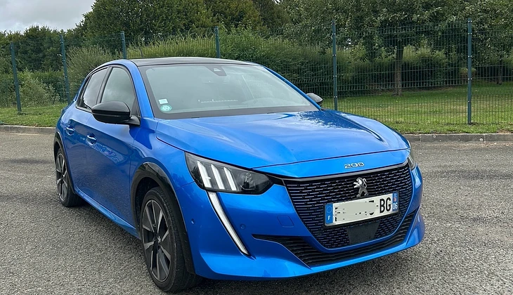 location-PEUGEOT-Amiens-roadstr