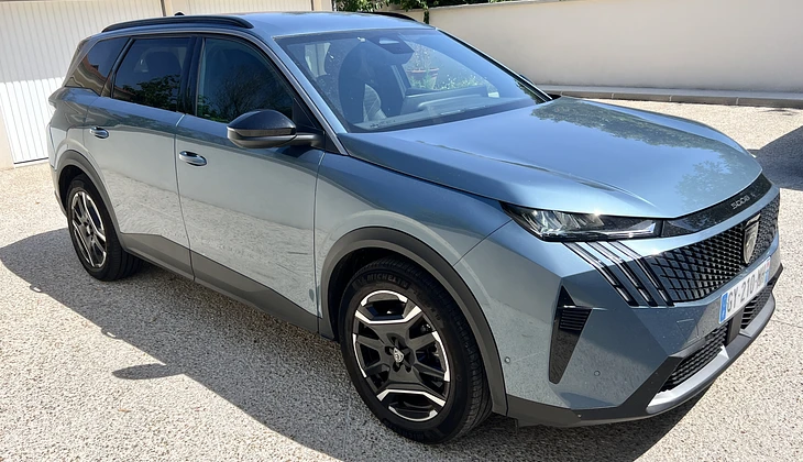 location-PEUGEOT-Vaires-sur-Marne-roadstr