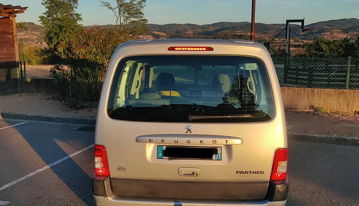 location-PEUGEOT-Villeurbanne-roadstr