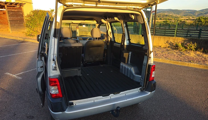 location-PEUGEOT-Villeurbanne-roadstr