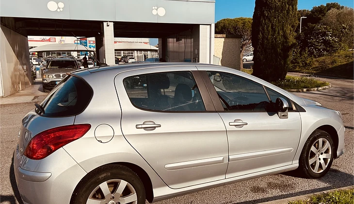 location-PEUGEOT-Montpellier-roadstr