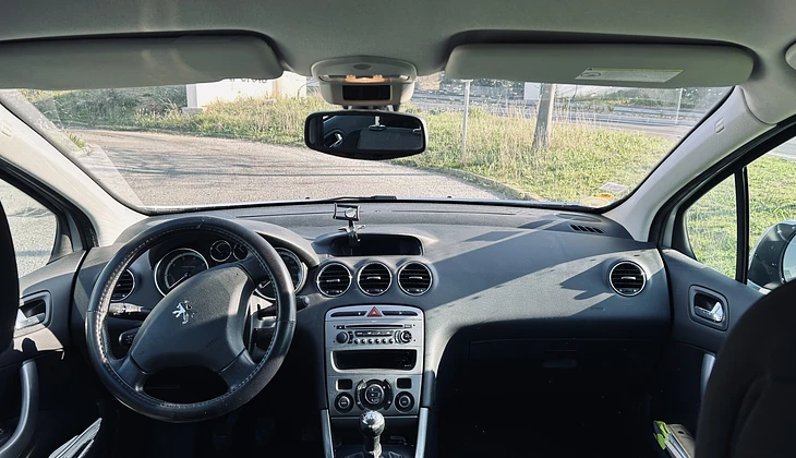 location-PEUGEOT-Montpellier-roadstr
