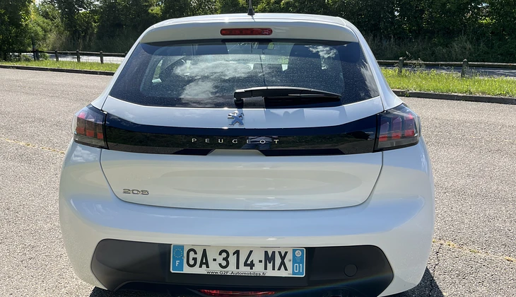 location-PEUGEOT-Meyzieu-roadstr