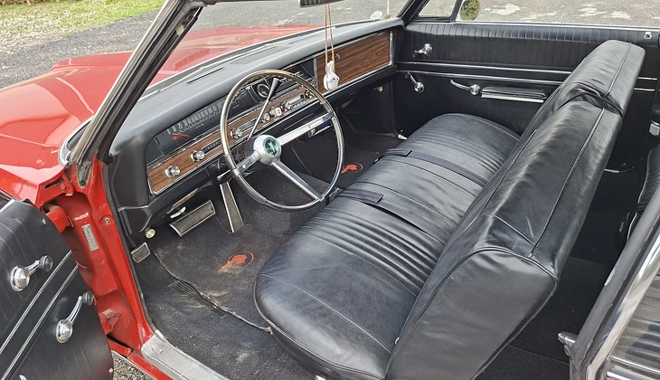 location-PONTIAC-Dirinon-roadstr