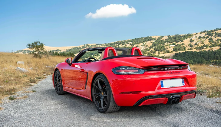 location-PORSCHE-Nice-roadstr
