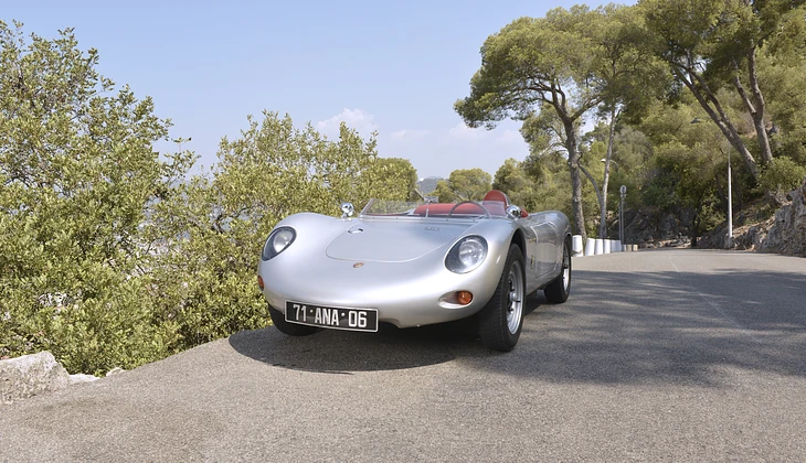 location-PORSCHE-Nice-roadstr