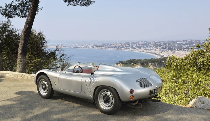 location-PORSCHE-Nice-roadstr