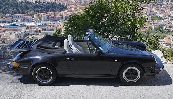location-PORSCHE-Nice-roadstr