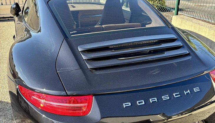location-PORSCHE-Taupont-roadstr
